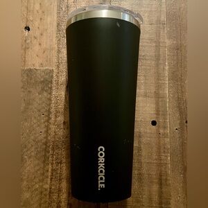 CORKCICLE 24 OZ MATTE BLACK CLASSIC TUMBLER